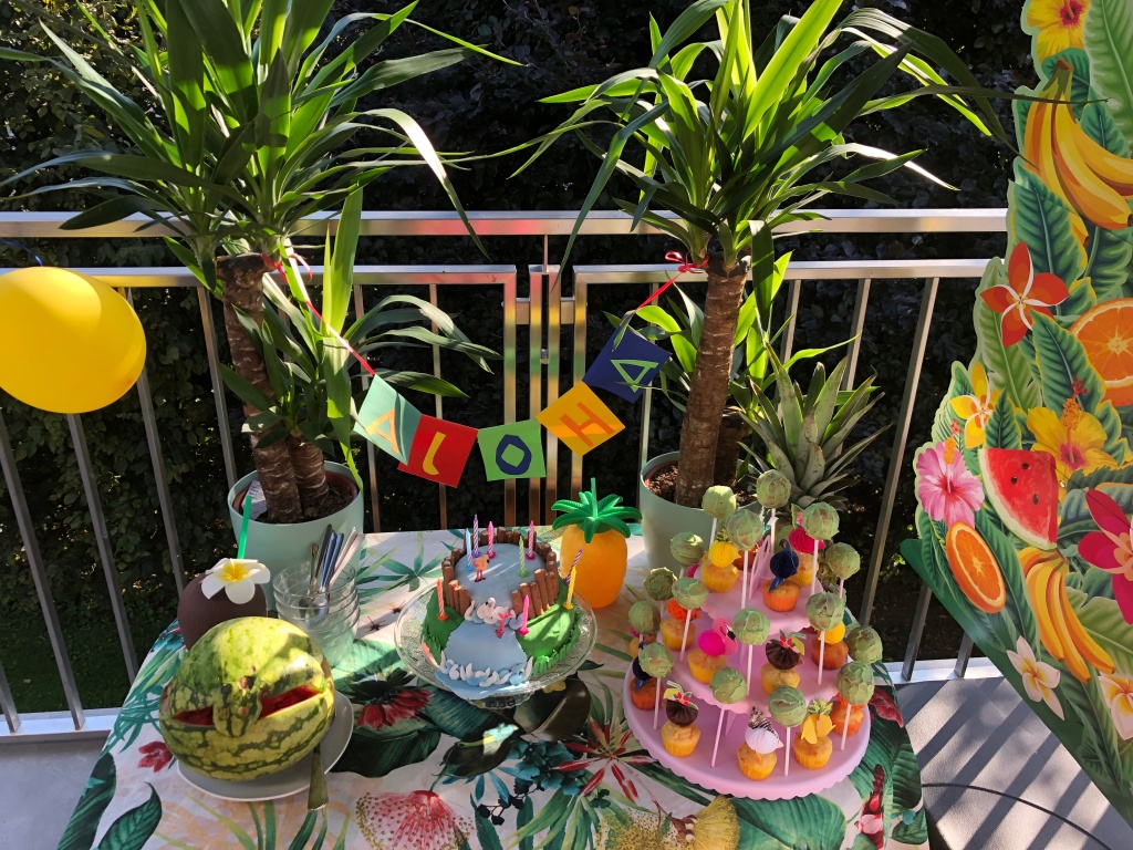 Geburtstagsparty auf Hawaii  … oder der Kampf mit den Cakepops